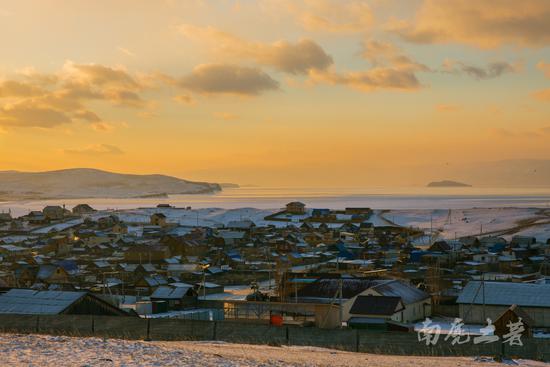 一块萨满石,告诉你贝加尔湖畔的原住民是谁