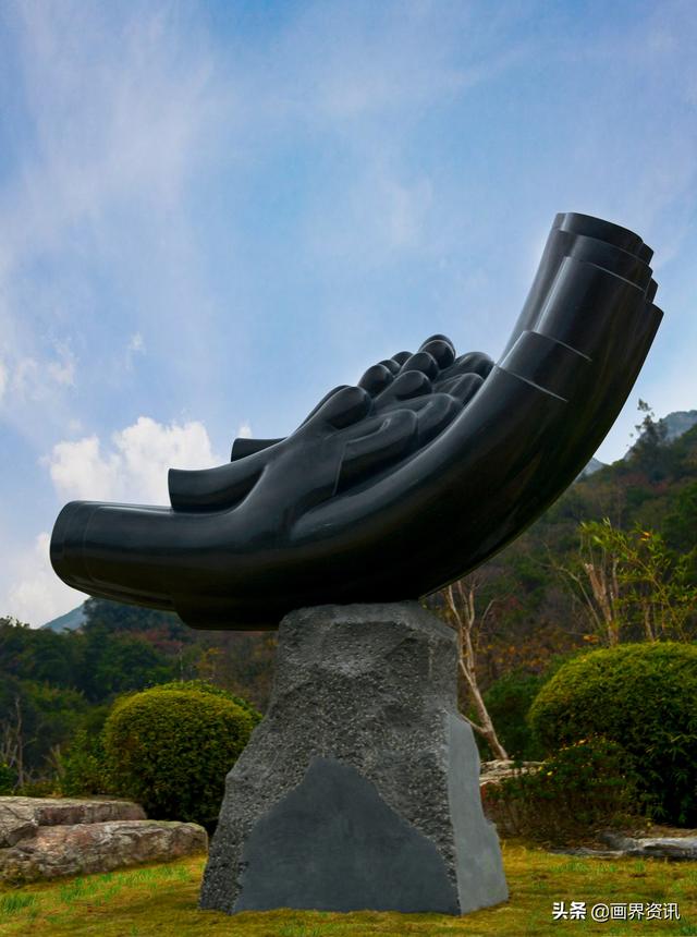 第二届温州国际雕塑展特别荣誉奖作品赏析