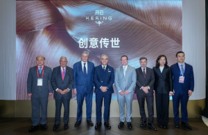 <b>ѶƼЯȫƷ࣬ϺʱװܡսԺ</b>